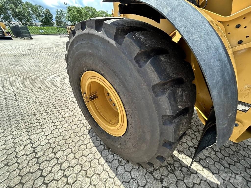 CAT 938M Cargadoras sobre ruedas