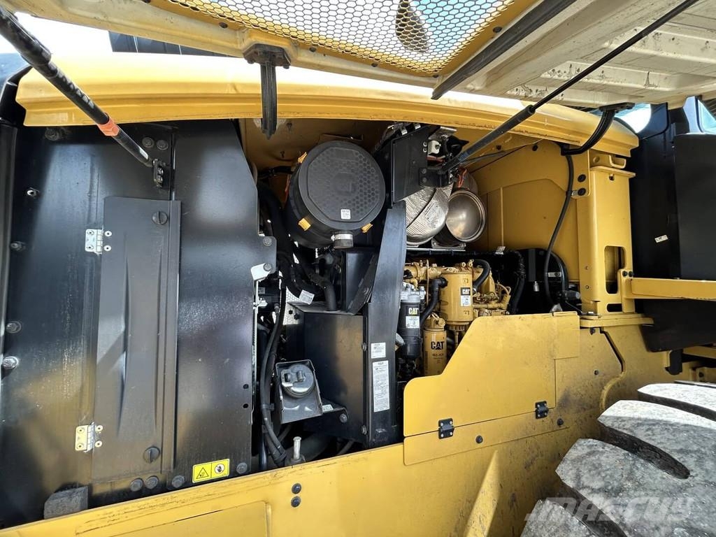 CAT 938M Cargadoras sobre ruedas