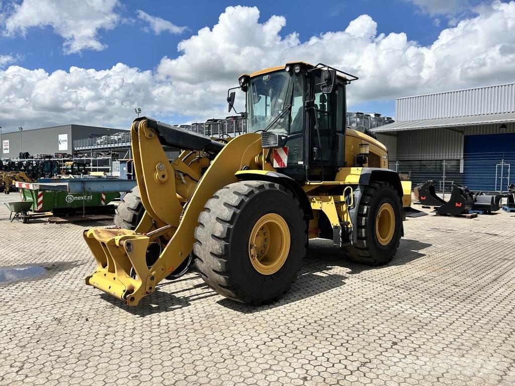 CAT 938M Cargadoras sobre ruedas
