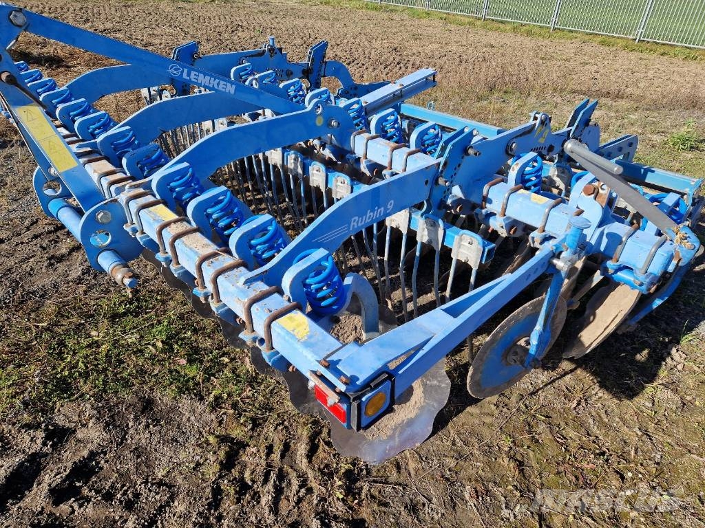 Lemken Rubin 9 زحافات ساحقة
