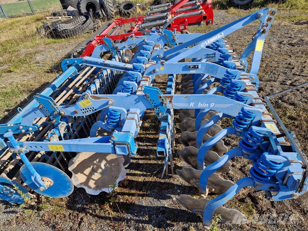 Lemken Rubin 9 زحافات ساحقة