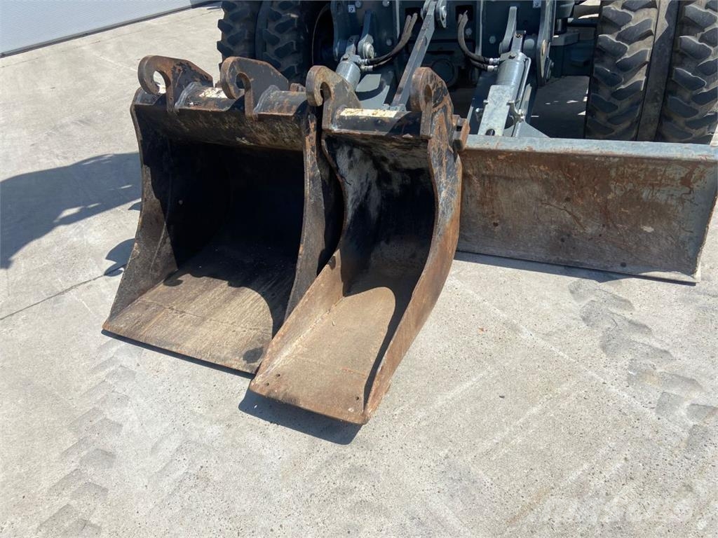 Wacker Neuson EW100 (7057) Gravemaskiner på hjul