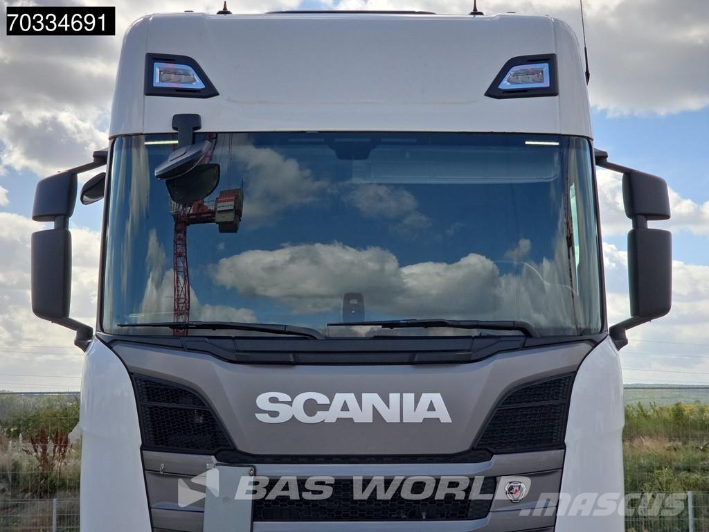 Scania R460 4X2 Retarder 2x Tanks ACC PTO Navi Vlačilci