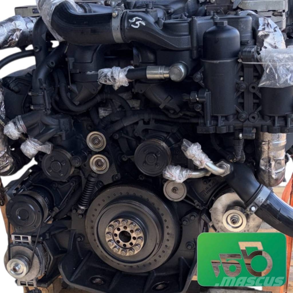 MTU V12 21,1 l 680 PS Engine Κινητήρες