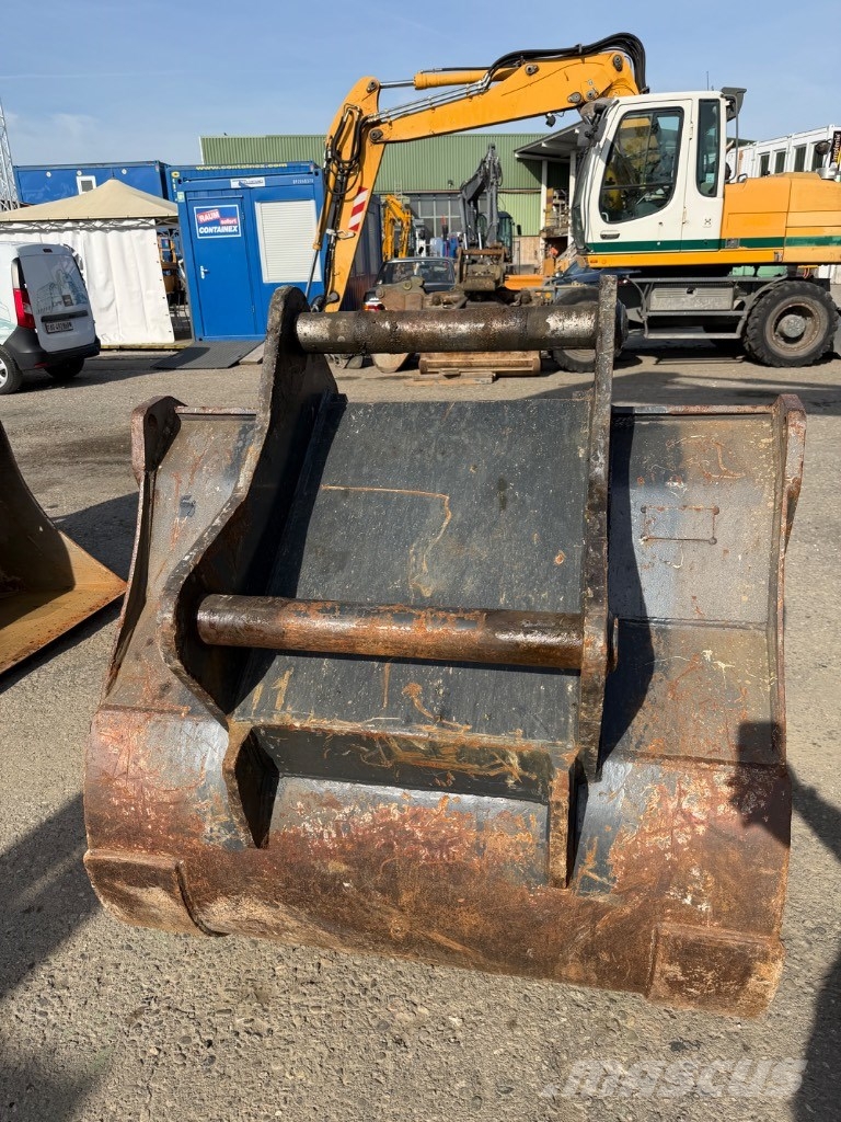 New Holland E 305 C Гусеничні екскаватори
