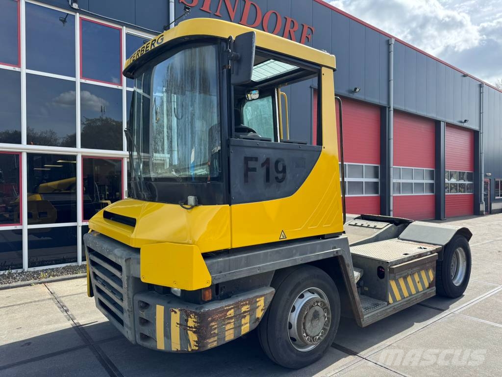 Terberg RT283 終端式曳引機