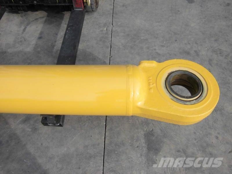 Komatsu PC 750 SE-6K Bucket cylinder Hidráulicos