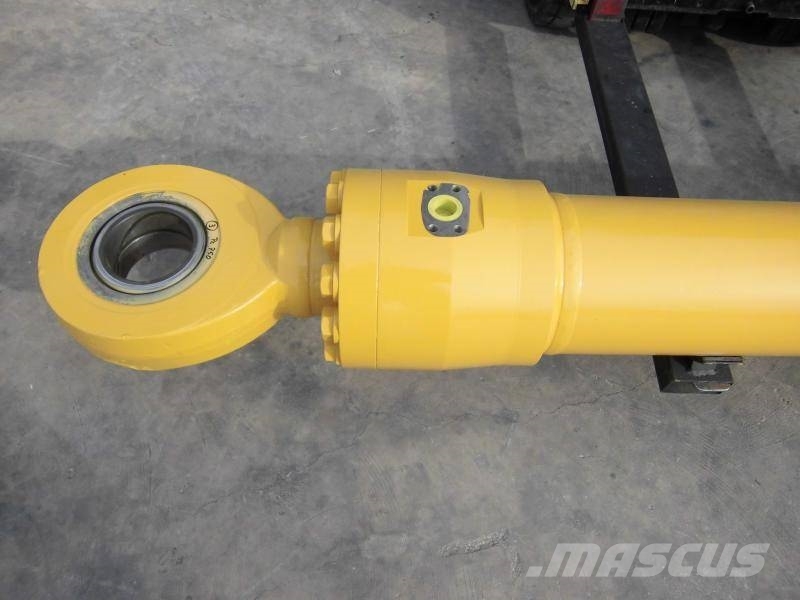 Komatsu PC 750 SE-6K Bucket cylinder Hidráulicos