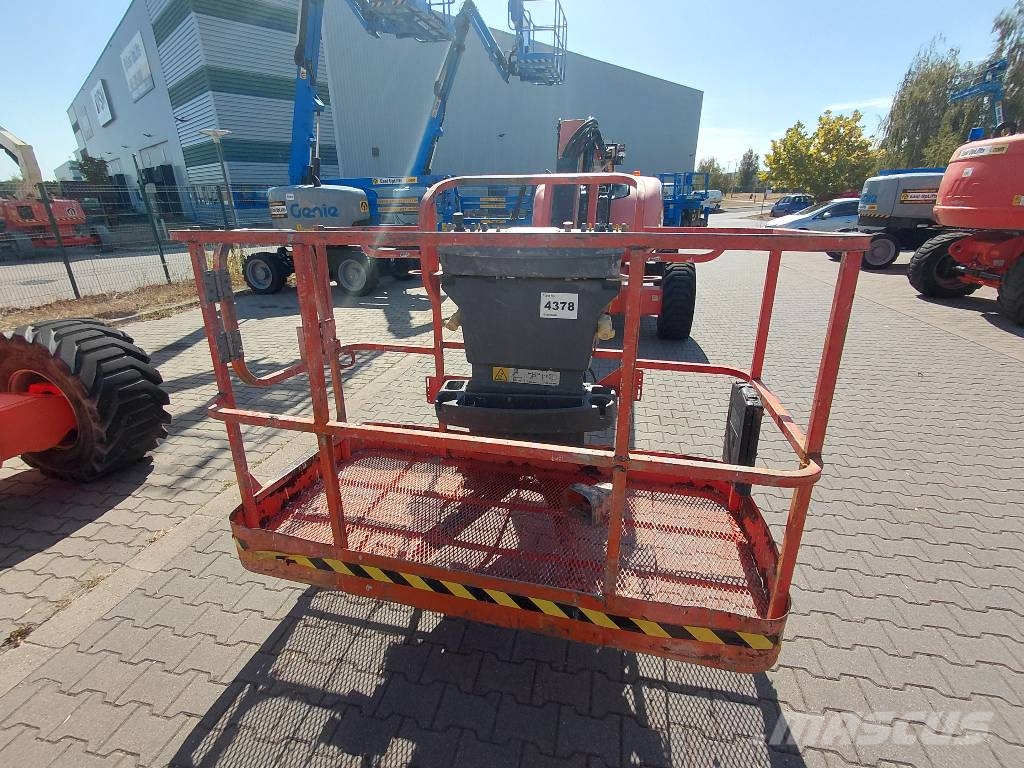 JLG 600 AJ Alkūniniai keltuvai