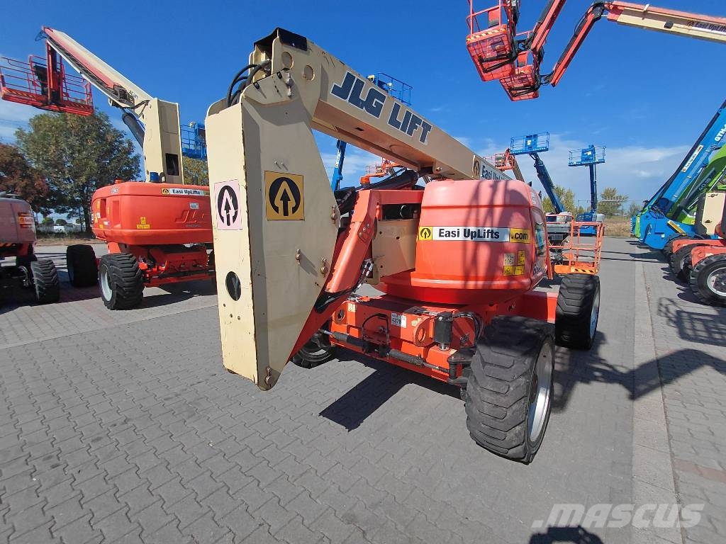 JLG 600 AJ Alkūniniai keltuvai
