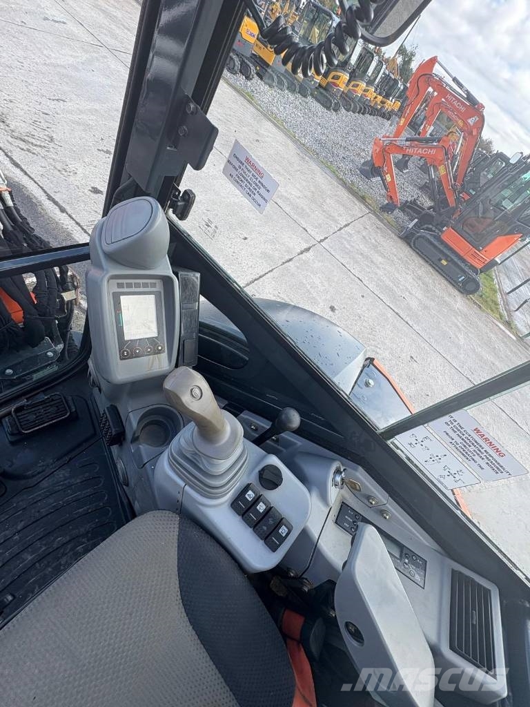 Hitachi 2018 ZX33U-5A CLR Mini excavators < 7t (Mini diggers)