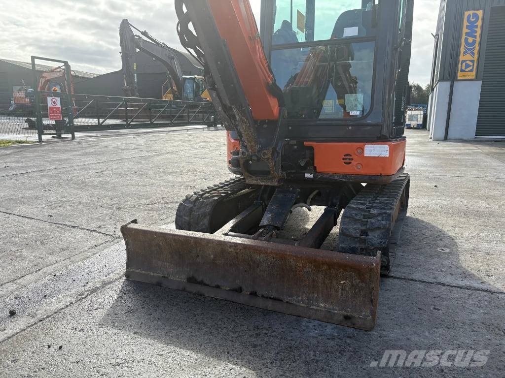 Hitachi 2018 ZX33U-5A CLR Mini excavators < 7t (Mini diggers)