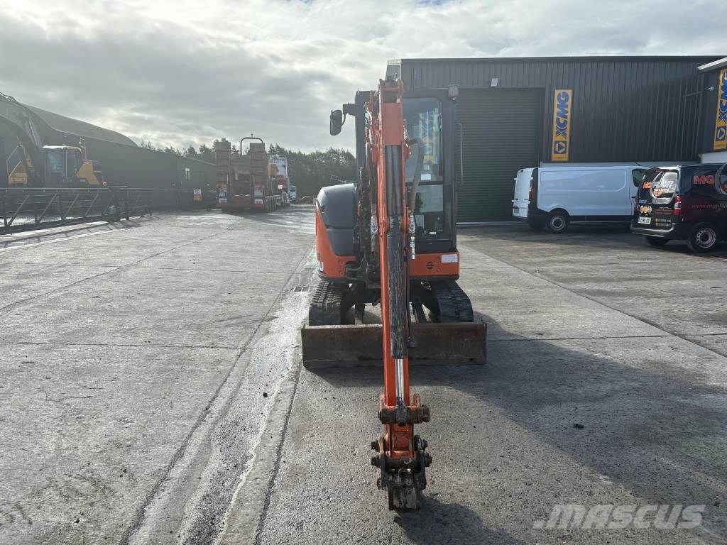 Hitachi 2018 ZX33U-5A CLR Mini excavators < 7t (Mini diggers)