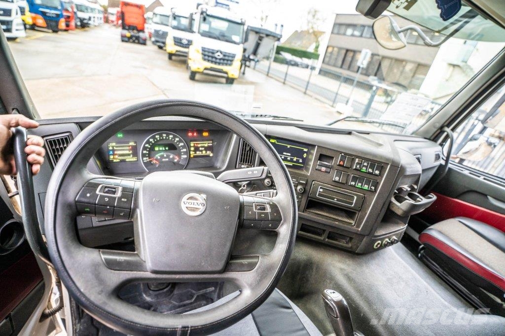 Volvo FMX 460 GLOB + HYDR Cabezas tractoras