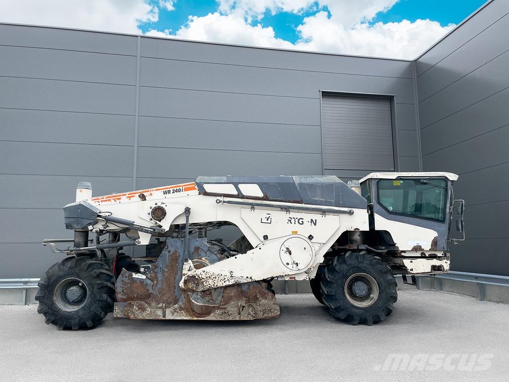Wirtgen WR 240I Recyklery do asfaltu