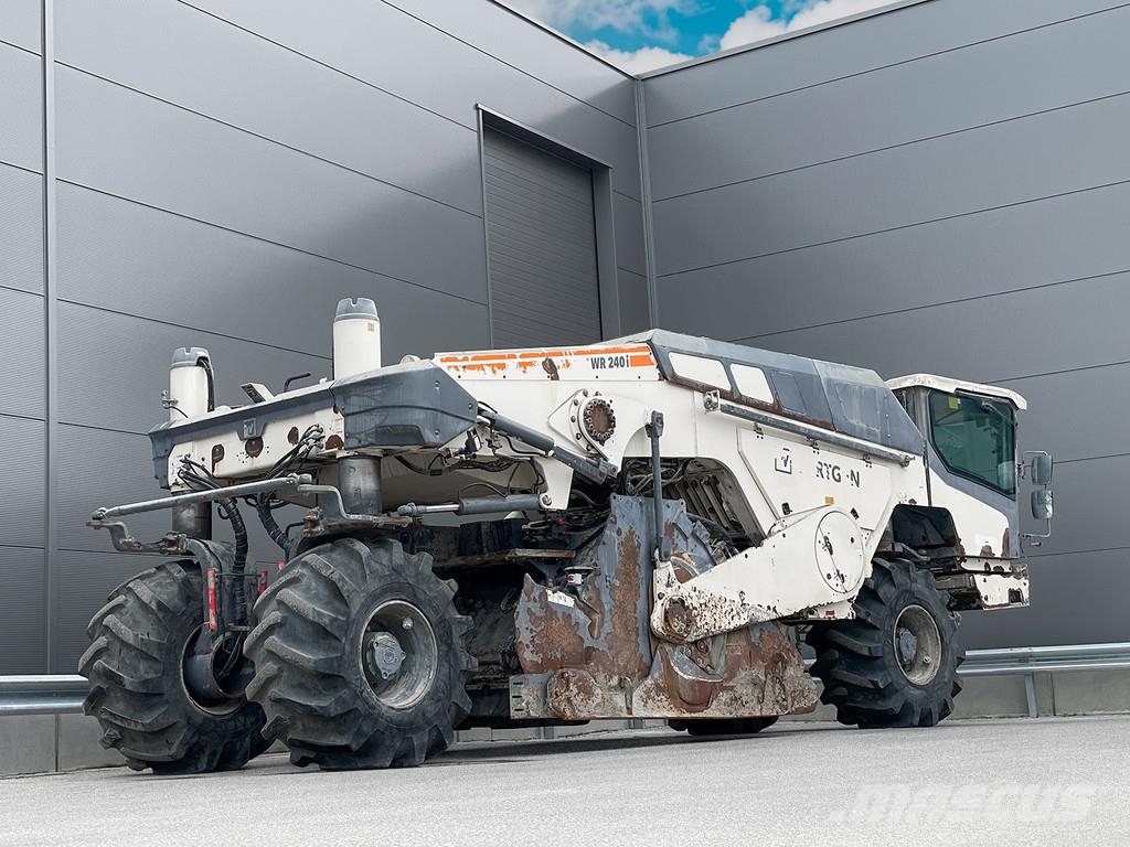 Wirtgen WR 240I Recyklery do asfaltu