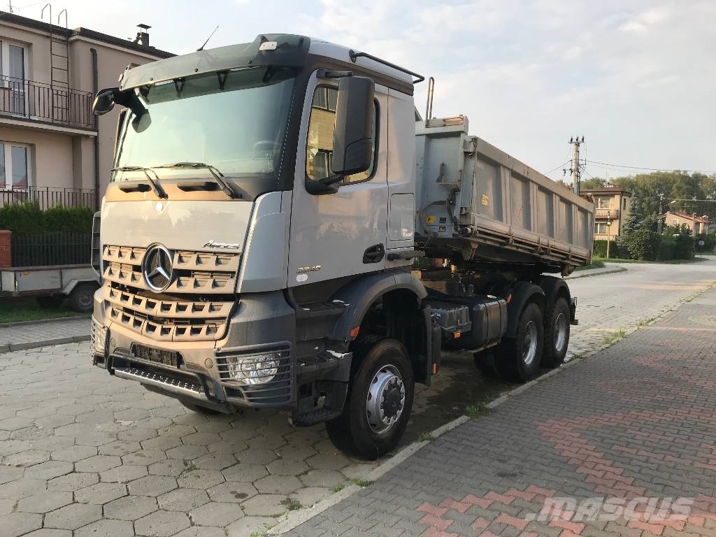 Mercedes-Benz AROCS 3345 MP4 6X6 KIPPER MEILLER شاحنات قلابة