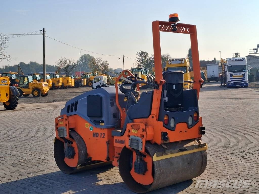 Hamm HD 12 VV مداحل ثنائية الاسطوانة