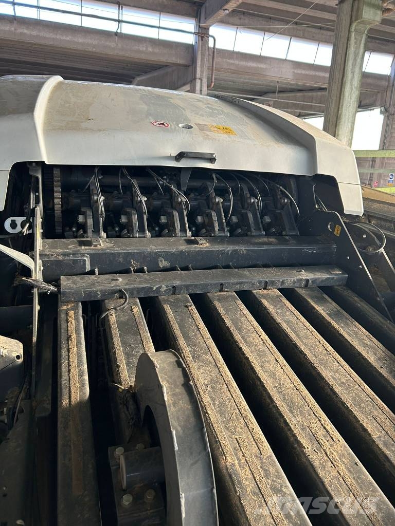 CLAAS Quadrant 5300 RC Балопреси квадратни