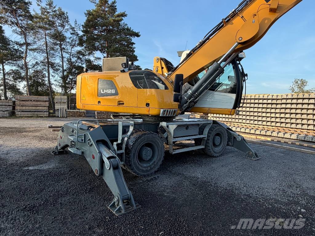 Liebherr LH 26 M Bagri za prekladanje primarnih/sekundarnih surovin