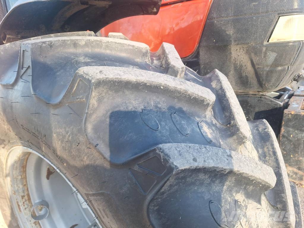 Case IH MX 135 Traktoren