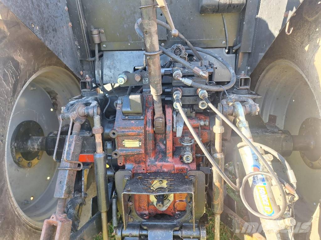 Case IH MX 135 Traktoren