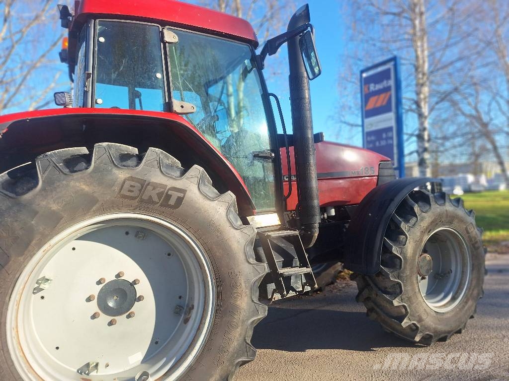 Case IH MX 135 Traktoren