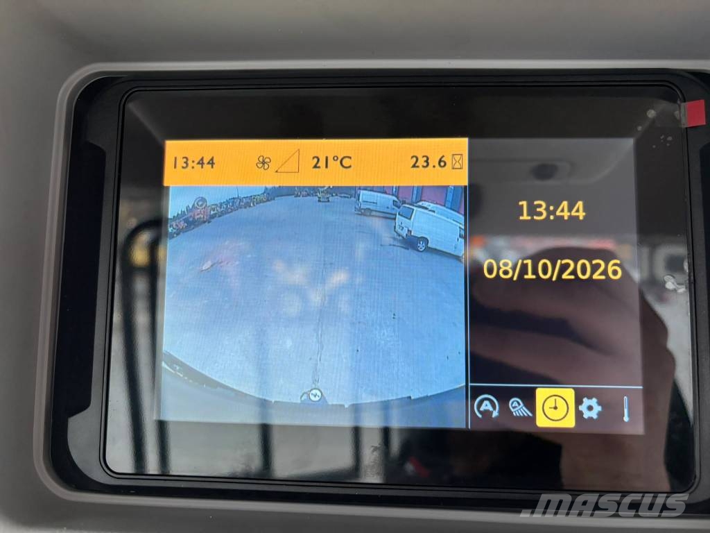 JCB 413K Nordic Edition / U-aura, Kauha, Stage V Iekrāvēji uz riteņiem