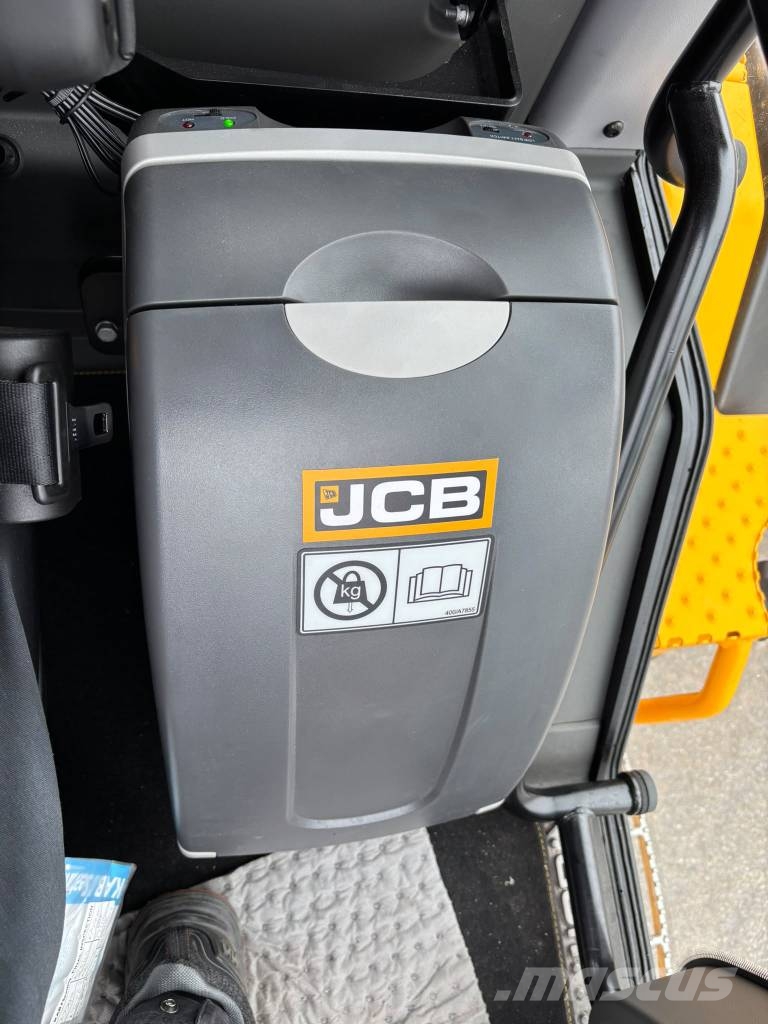 JCB 413K Nordic Edition / U-aura, Kauha, Stage V Iekrāvēji uz riteņiem