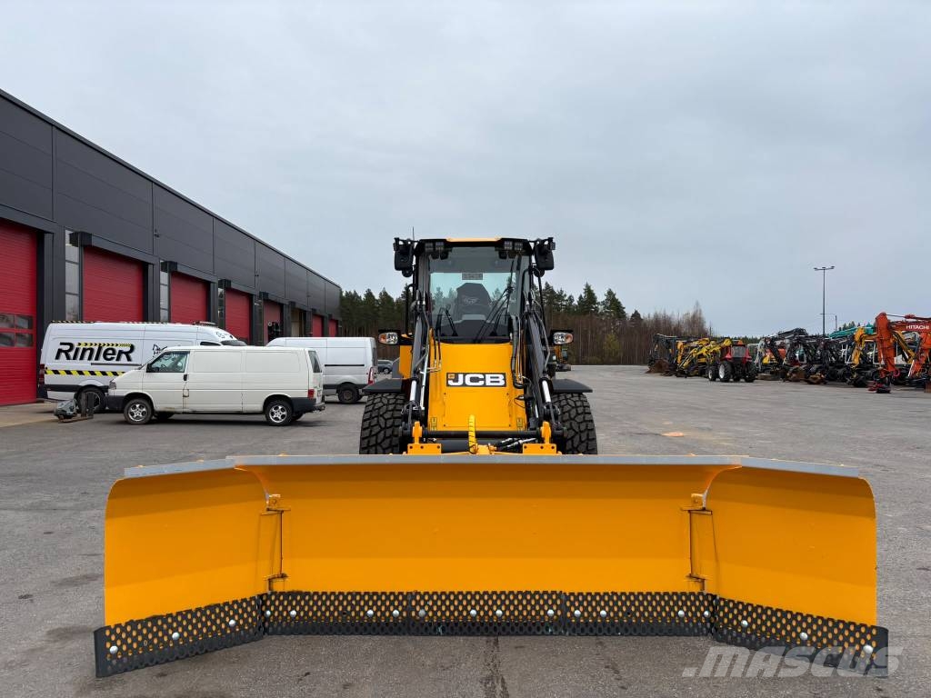 JCB 413K Nordic Edition / U-aura, Kauha, Stage V Iekrāvēji uz riteņiem