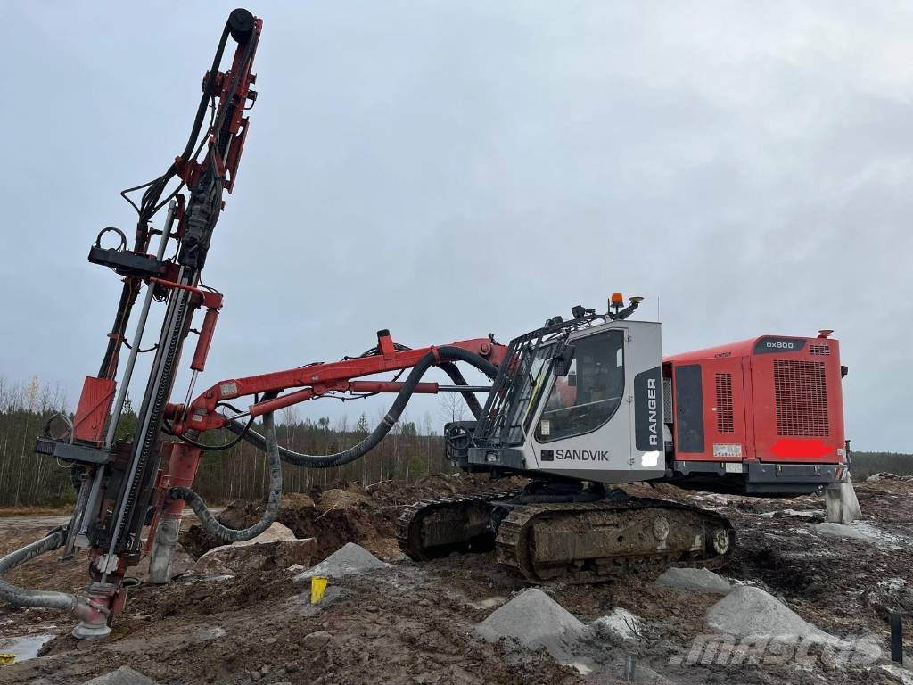 Sandvik Ranger DX 800 T5 Буровые вышки