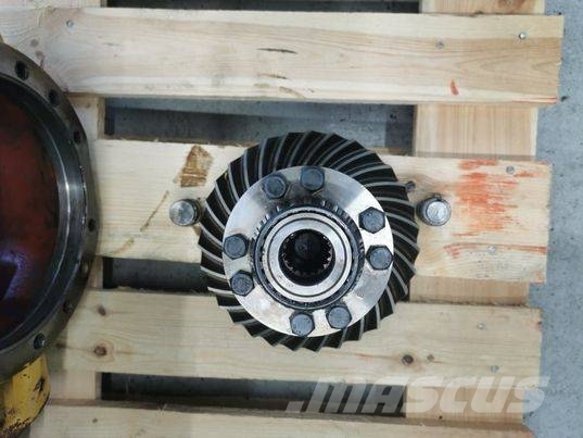CAT TH 82 B-ITA-718305 rear attack Axles