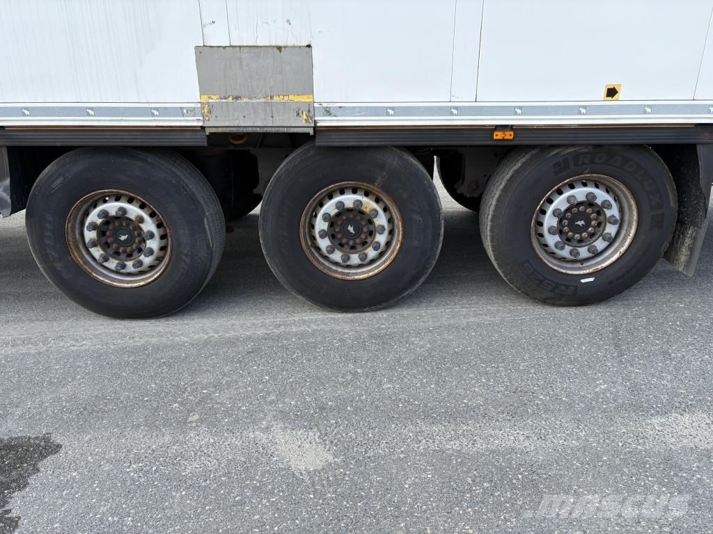 Schmitz Cargobull Trailer Reefer Flower Width & Dual Temp & Double S Temperature controlled semi-trailers