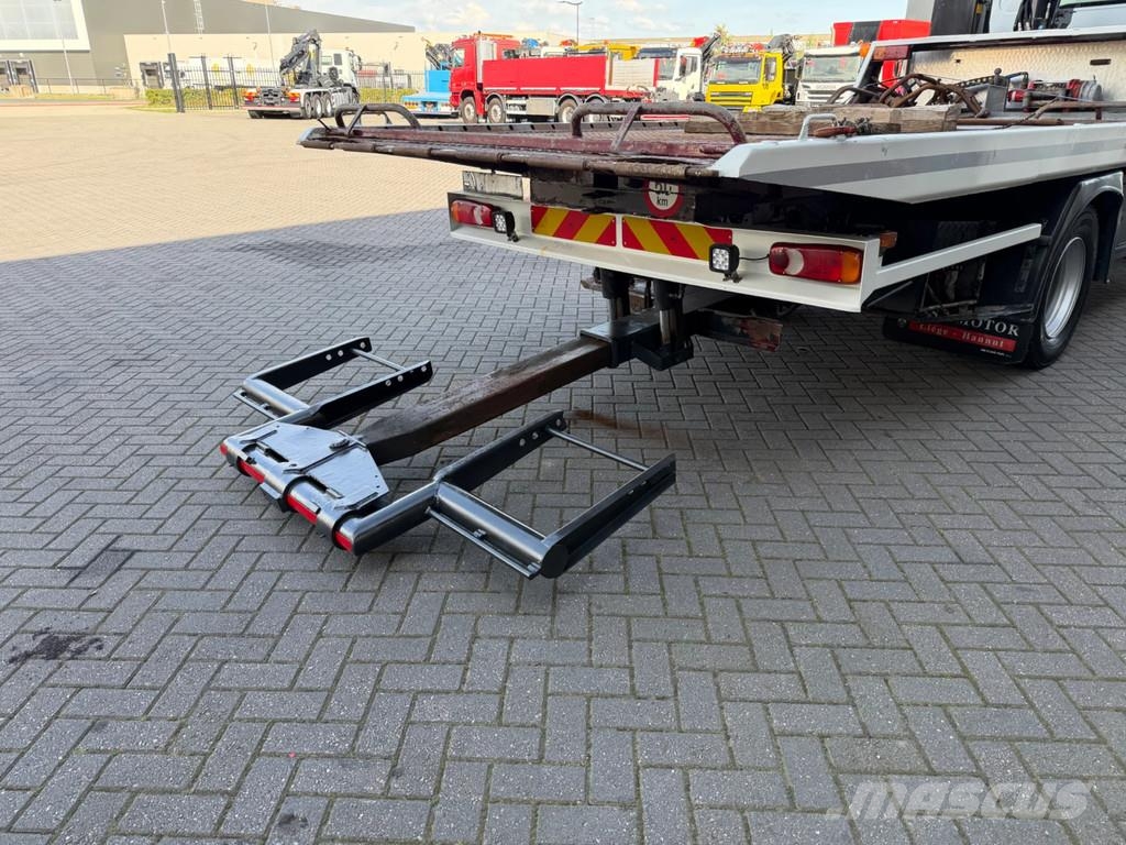 Renault Midlum 210 Abschleppwagen , Kran , Brille, Winch Sleepwagens