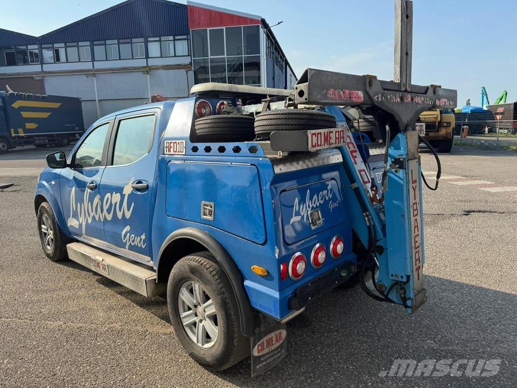 Nissan Navara 4x4 tow truck 1.000 kg + 2x winch + remote Recovery vehicles