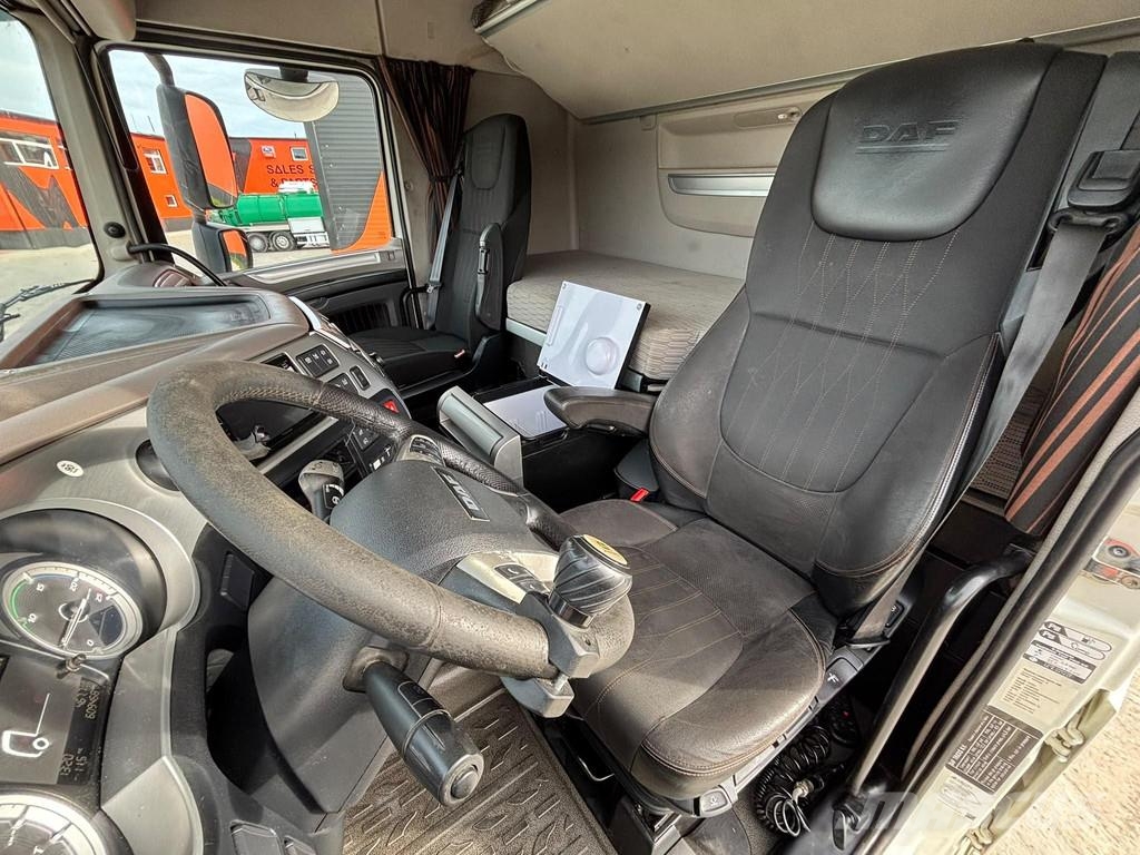 DAF XF 530 6x4 HYDRAULICS Prime Movers