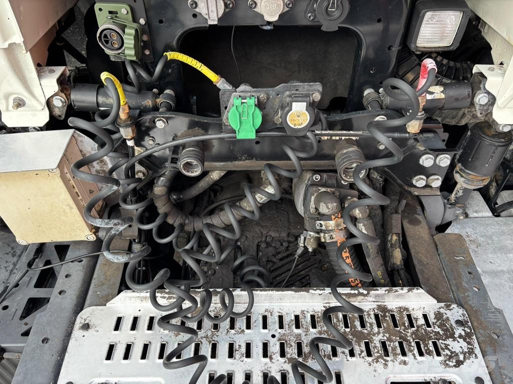 DAF XF 530 6x4 HYDRAULICS Prime Movers