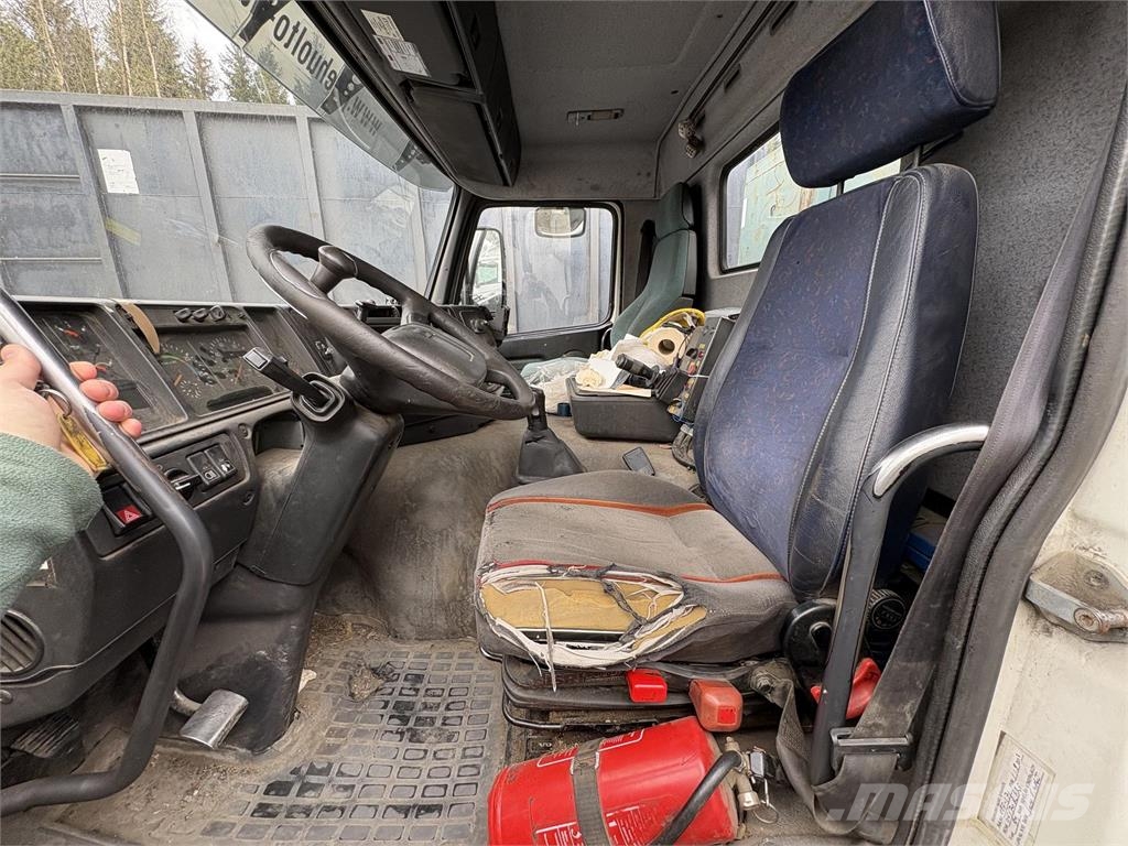 Volvo FM7 Kamioni za podizanje kablova