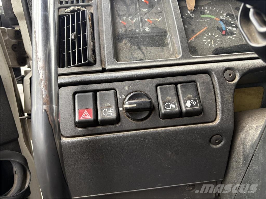 Volvo FM7 Kamioni za podizanje kablova