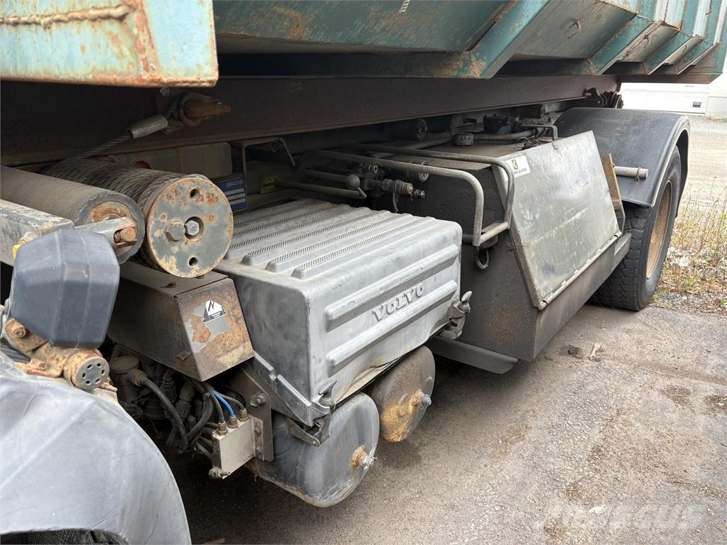 Volvo FM7 Kamioni za podizanje kablova