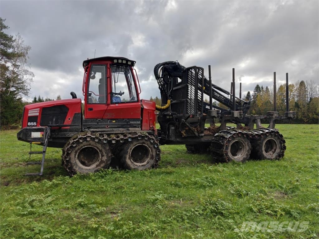 Komatsu XF 855-3 Forvarderi