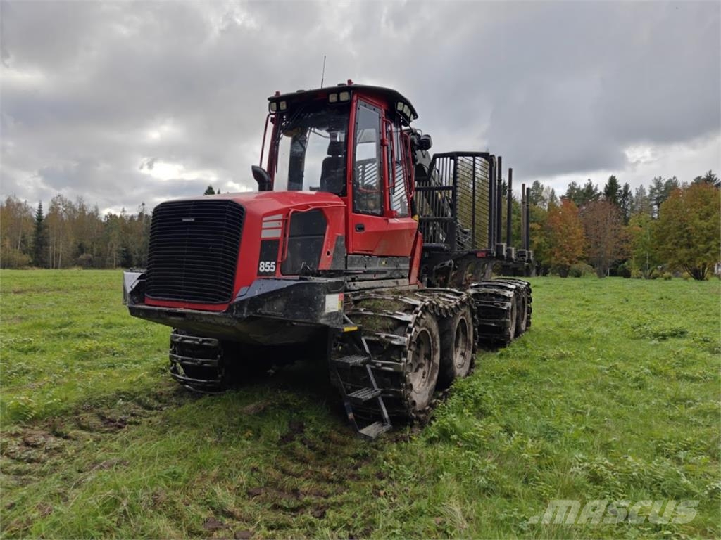 Komatsu XF 855-3 Forvarderi