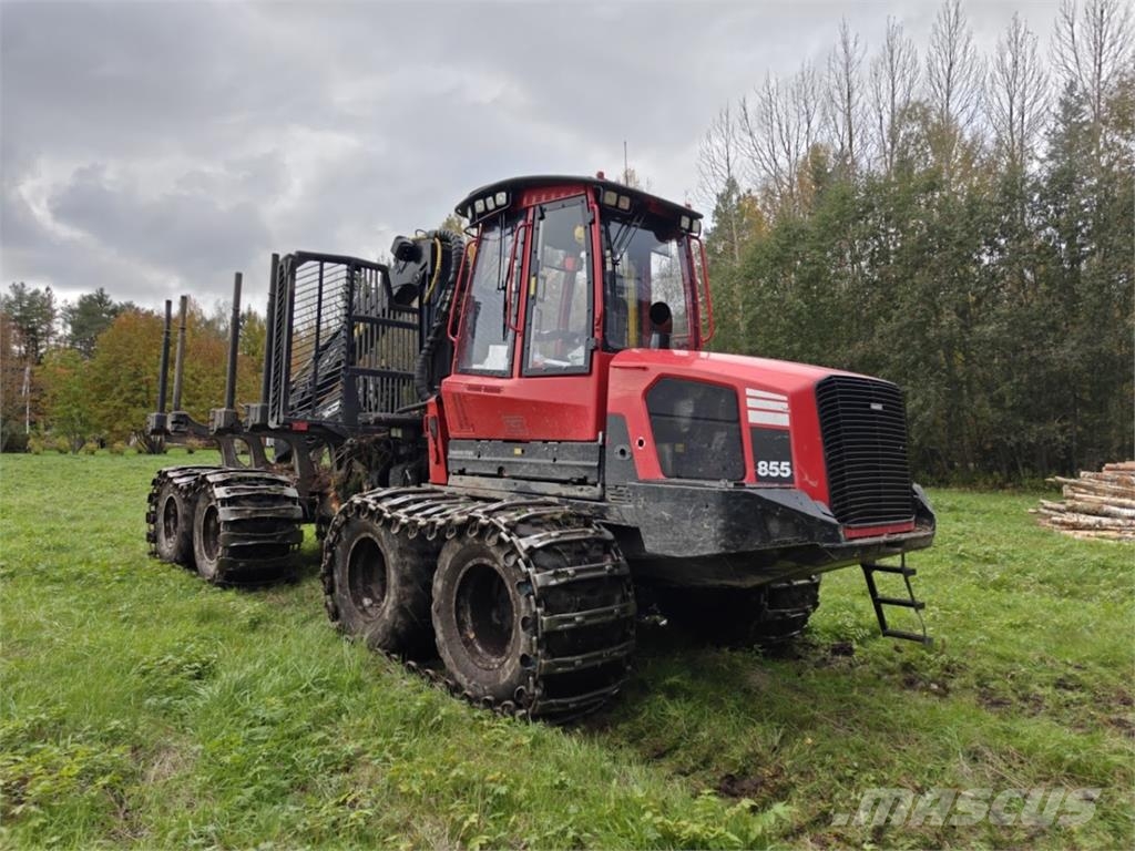 Komatsu XF 855-3 Forvarderi