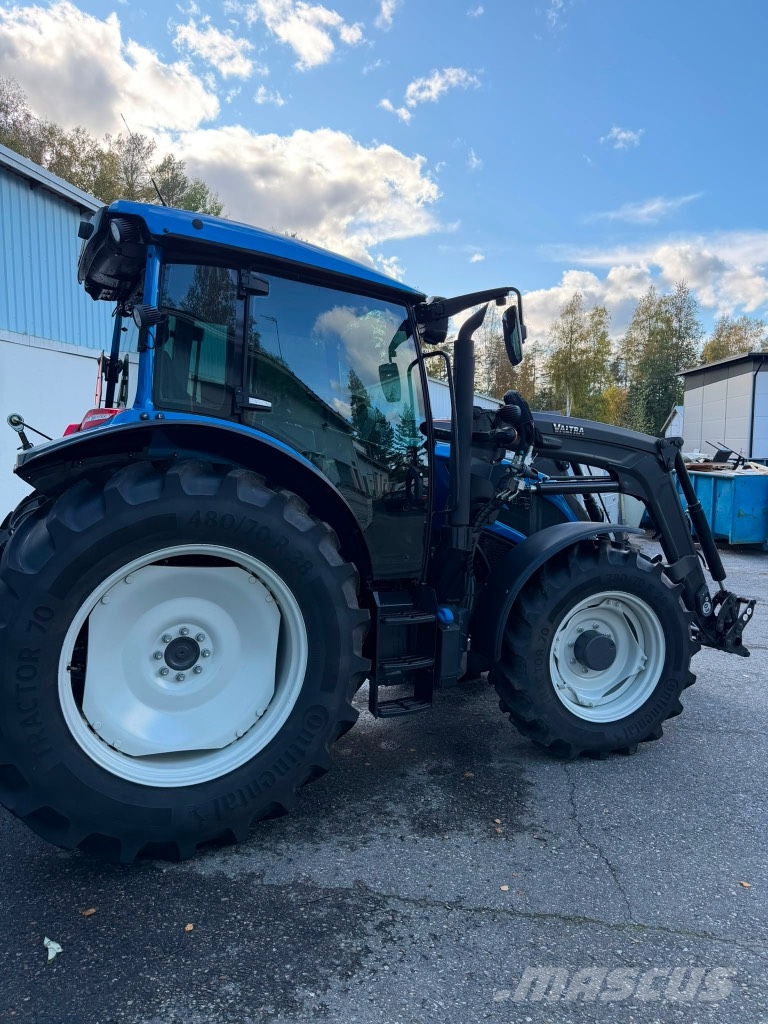 Valtra A 114 MH Traktory