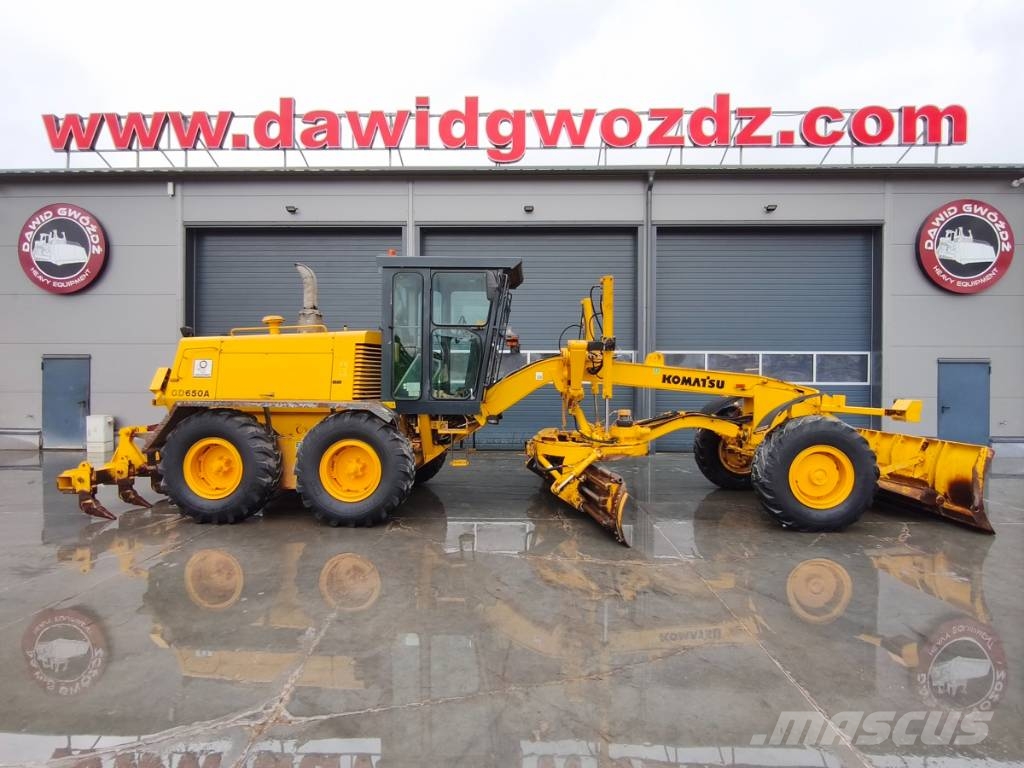 Komatsu GD650A-2EC Grejdery