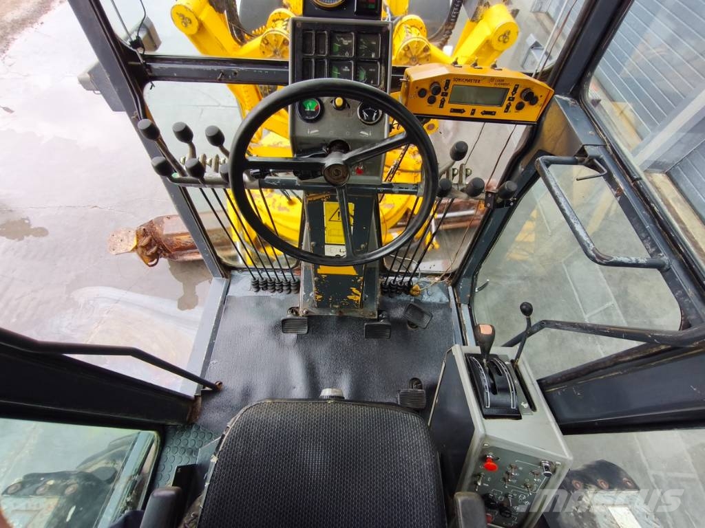 Komatsu GD650A-2EC Grejdery