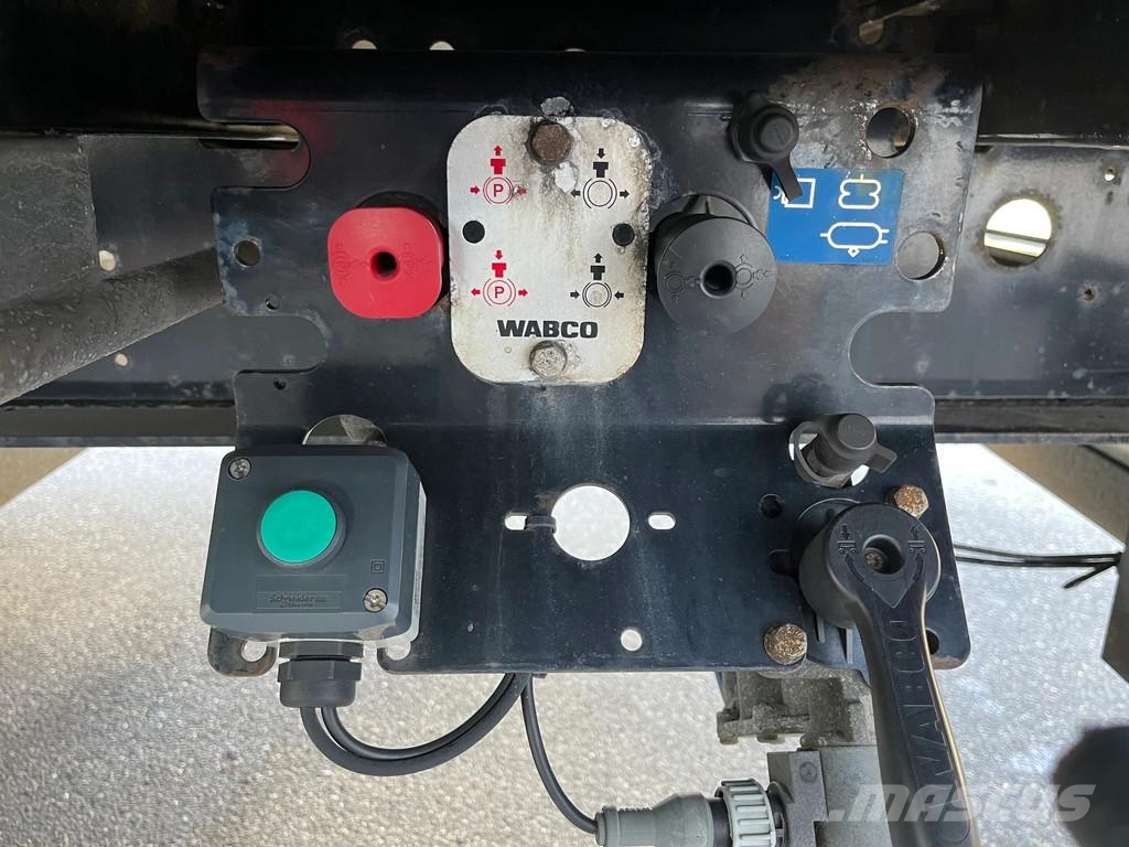Kögel SN 24-1 *MEGA, *Tautliner, *Liftachse, *Hubdach Curtainsiderauflieger