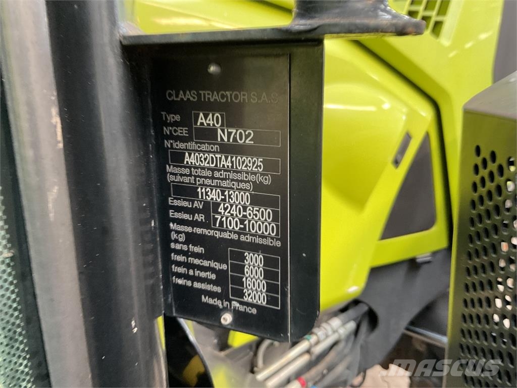 CLAAS Axion 810 Traktorid