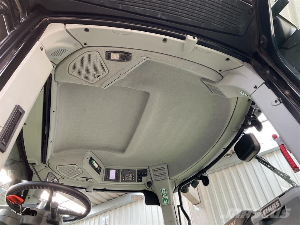 CLAAS Axion 810 Traktorid