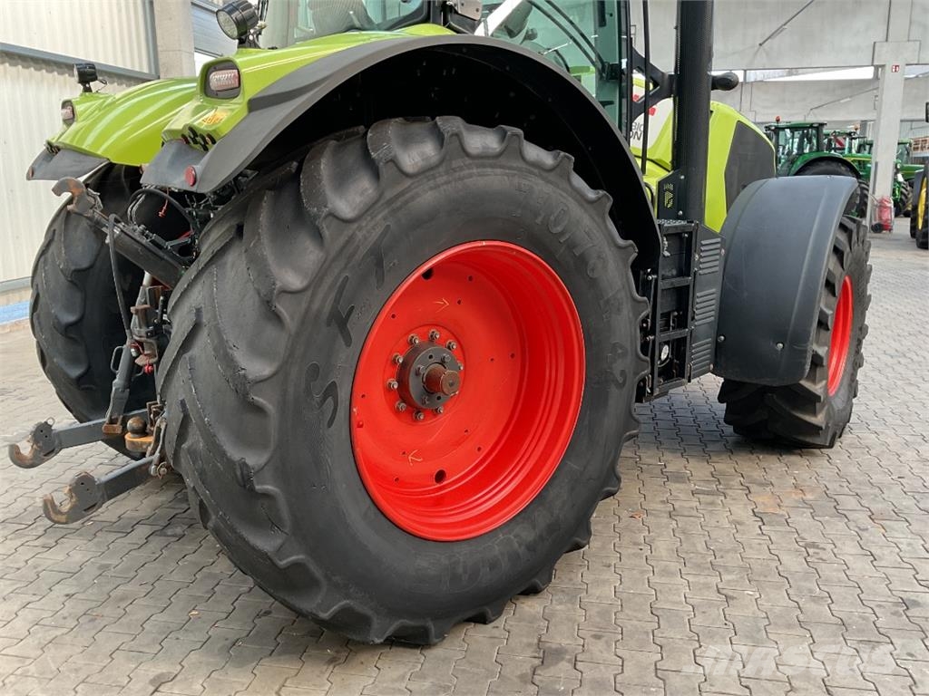 CLAAS Axion 810 Traktorid